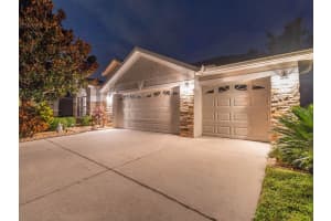 6935 RUNNER OAK DRIVE, WESLEY CHAPEL, FL 33545 Sold 11/06/25