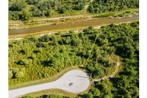 1991 WESTBORO LOOP, LEHIGH ACRES, FL 33972 Sold 11/20/25