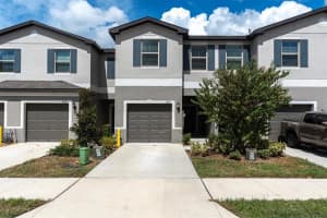 8211 CRESCENT OAKS DRIVE, NEW PORT RICHEY, FL 34655 - MLS#MFRW7879174