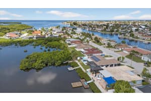 4038 RUDDER WAY, NEW PORT RICHEY, FL 34652 - MLS#MFRW7879189