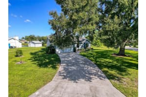 9018 60TH AVENUE, BRADENTON, FL 34202 - MLS#MFRW7879201