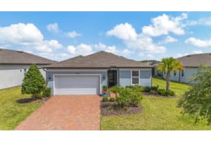 19494 Sea Glass Cir, LAND O LAKES