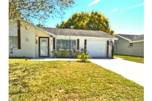 8310 Cavalry Dr, HUDSON