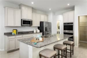 2585 Scenic Pk Lp, Wimauma, FL 33598, Sold 10/03/25