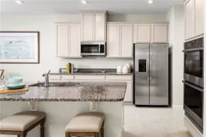 2585 Scenic Pk Lp, Wimauma, FL 33598, Sold 10/03/25