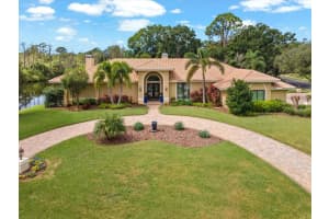 1566 Mary Ln, TARPON SPRINGS