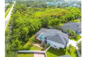 2111 COLVILLE CHASE DRIVE, RUSKIN, FL 33570 - MLS#MFRW7879750
