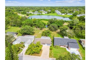 12404 Cobble Stone Dr, HUDSON