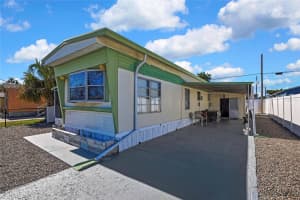 1841 HOLIDAY DRIVE, HOLIDAY, FL 34691 - MLS#MFRW7880046