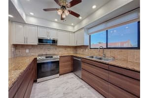 9981 EAGLES POINT CIRCLE, PORT RICHEY, FL 34668 - MLS#MFRW7880091