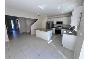 11400 CHICKADEE ROAD, WEEKI WACHEE, FL 34614 Sold 11/22/25