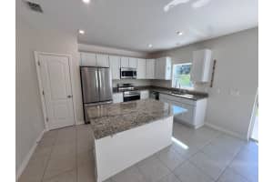 11400 CHICKADEE ROAD, WEEKI WACHEE, FL 34614 Sold 11/22/25