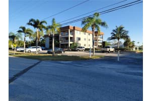 MLS# MFRW7880169, Tarpon Springs, Florida 34689