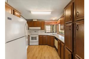 12276 FAIRWAY AVENUE, BROOKSVILLE, FL 34613 - MLS#MFRW7880228