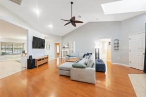 11006 CANARY AVENUE, WEEKI WACHEE, FL 34613 - MLS#MFRW7880246