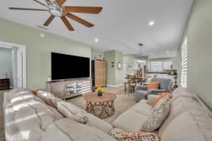 1947 LAKE REEDY BOULEVARD, FROSTPROOF, FL 33843 - MLS#MFRW7880256