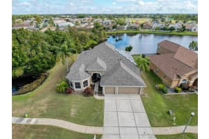 2422 WOOD POINTE DRIVE, HOLIDAY, FL 34691 - MLS#MFRW7880280