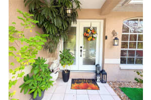 6904 HIMES AVENUE, TAMPA, FL 33614 - MLS#MFRW7880290