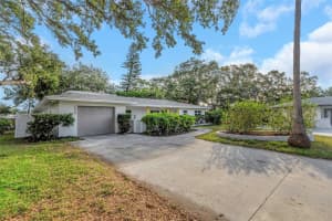 1905 PINETREE LANE, LARGO, FL 33770 - MLS#MFRW7880661