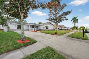 302 LEAFWOOD ROAD, TARPON SPRINGS, FL 34689 - MLS#MFRW7880672