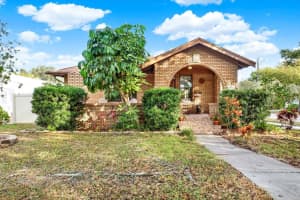 3201 7TH AVENUE, ST PETERSBURG, FL 33713 - MLS#MFRW7880674