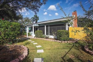 2614 FAIRVIEW AVENUE, SEFFNER, FL 33584 - MLS#MFRW7880692