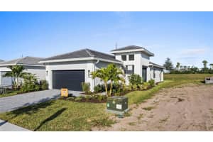 18366 ROCKPORT PLACE, LAKEWOOD RANCH, FL 34211 - MLS#MFRW7880696
