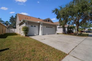 3207 PRAIRIE IRIS DRIVE, LAND O LAKES, FL 34638 - MLS#MFRW7880709