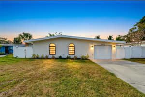 2452 BAYWOOD DRIVE, DUNEDIN, FL 34698 - MLS#MFRW7880762