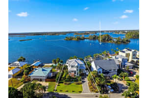 1242 CIRCLE DRIVE, CRYSTAL RIVER, FL 34429 - MLS#MFRW7880855