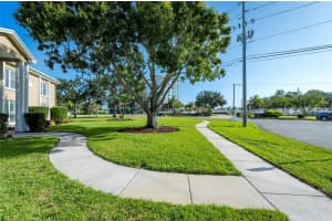 1050 RAFAEL BOULEVARD, ST PETERSBURG, FL 33704 - MLS#MFRW7881127