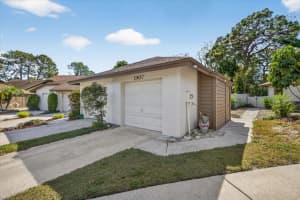 1907 Bayshore Ct, SAFETY HARBOR