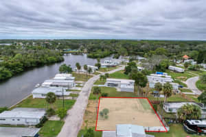 6836 EDGEWATER DRIVE DRIVES, NEW PORT RICHEY, FL 34652 - MLS#MFRW7881377