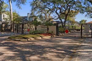 1712 HAMMOCK PINE BOULEVARD, CLEARWATER, FL 33761 - MLS#MFRW7881456