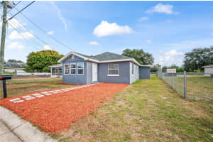 230 D STREET, LAKE WALES, FL 33853 - MLS#MFRW7881647