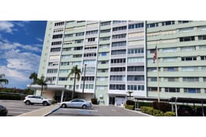 31 ISLAND WAY, CLEARWATER BEACH, FL 33767 Sold 03/19/26