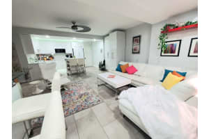 31 ISLAND WAY, CLEARWATER BEACH, FL 33767 Sold 03/19/26