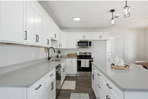 4940 LAKEWOOD DRIVE, DADE CITY, FL 33523 - MLS#MFRW7881856