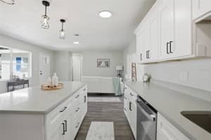 4940 LAKEWOOD DRIVE, DADE CITY, FL 33523 - MLS#MFRW7881856