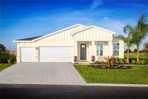 2218 Blue Heron Cir, AUBURNDALE