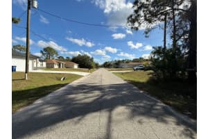 3315 24TH STREET, LEHIGH ACRES, FL 33971 - MLS#MFRW7881980
