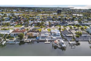 4113 FLORAMAR TERRACE, NEW PORT RICHEY, FL 34652 - MLS#MFRW7881991