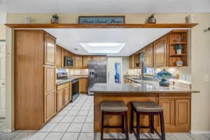 609 KING HENRY COURT, SEFFNER, FL 33584 - MLS#MFRW7882030