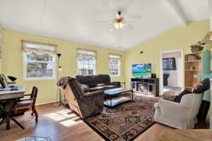 9501 BLACK BEAR DRIVE, WEEKI WACHEE, FL 34613 - MLS#MFRW7882132