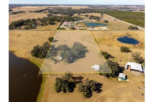 9504 FORT KING ROAD, DADE CITY, FL 33525 - MLS#MFRW7882143