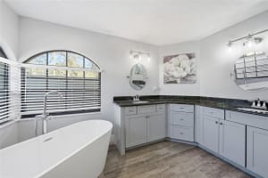 2813 ASTON AVENUE, PLANT CITY, FL 33566 - MLS#MFRW7882174