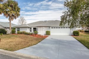 5405 QUEEN VICTORIA DRIVE, LEESBURG, FL 34748 - MLS#MFRW7882213