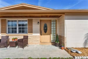 7401 Country Club Dr, HUDSON