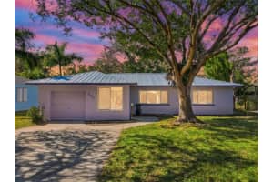 204 22nd St W, BRADENTON