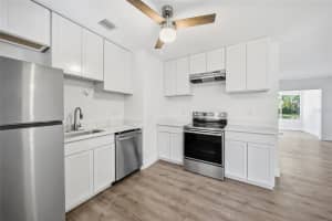 204 22ND STREET, BRADENTON, FL 34205 - MLS#MFRW7882353